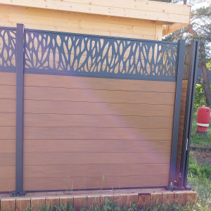 Photo de galerie - Installation de cloture brise vue