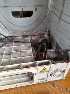 Photo de galerie - Changement condensateur sèche linge