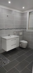 Photo de galerie - Pose WC suspendu plus meuble basque