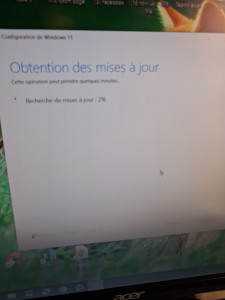 Photo de galerie - Installation de Windows 11.