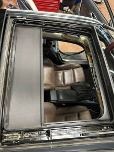 Photo de galerie - Réparation toi ouvrant Mercedes