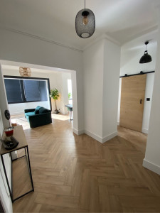 Photo de galerie - Pose de parquet en baton  rompu 