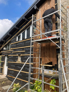 Photo de galerie - Aide à la pose, aide à la découpe