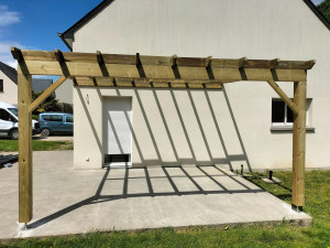 Photo de galerie - Une pergola structure classe 4.