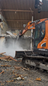Photo de galerie - Demolition de maisons 