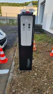 Photo de galerie - Installation borne de recharge pour voiture électrique 