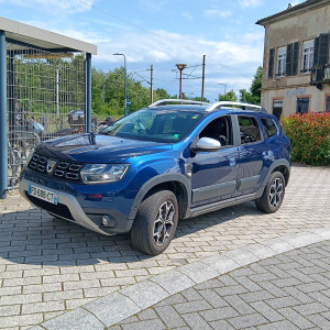 Photo de galerie - Ma Duster pouvant acceuillir des personnes pour co-voiturage. Je suis référencé sur Blablacar.