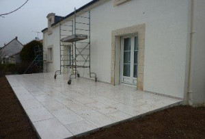 Photo de galerie - Pose de carrelage terrasse 