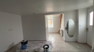 Photo de galerie - Lissage des murs, boucher les trou, rafraîchissement des peintures 