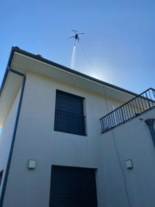 Photo de galerie - Le drone en action sans marcher sur les tuiles 