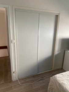 Photo de galerie - Pose placard coulissant 