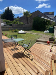 Photo de galerie - Pose de terrasse sur plot. 