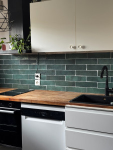 Photo de galerie - Installation de crédence + cuisine 