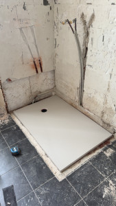 Photo de galerie - Pose d’un receveur de douche 
