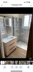 Photo de galerie - Rénovation complète d’une salle de bain 