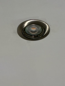 Photo de galerie - Spot led changer