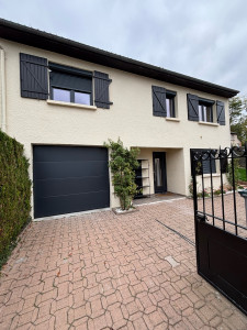 Photo de galerie - Remplacement fenêtres et porte de garage