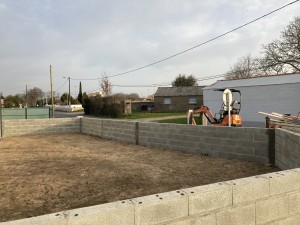 Photo de galerie - Réalisation d’un mur de clôture 