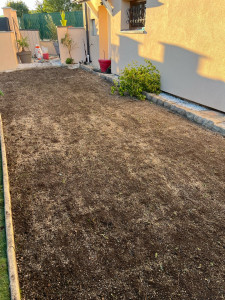 Photo de galerie - Réalisation d’un gazon  40M2