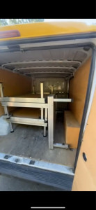 Photo de galerie - Transport de matériel pour un évènement musical