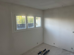 Photo de galerie - Réalisation d’un ratissage sur Placo 