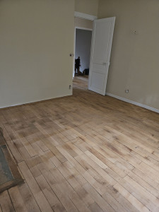 Photo de galerie - Renovation parquet 
remise a neuf
lustrage 
vernis ect