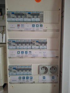 Photo de galerie - Mise en sécurité tableau HAGER