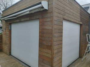 Photo de galerie - Ponçage et mise en peinture extérieure sur la commune de Fouquières Les Lens