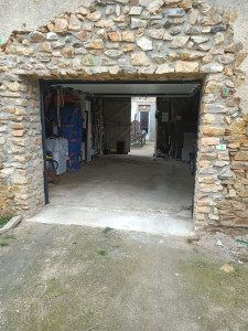 Photo de galerie - Porte de garage en pierre 