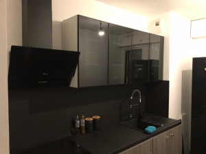 Photo de galerie - Montage cuisine carrelage création prise pour hotte etc