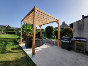 Photo de galerie - Pergolla sur dalle béton
