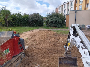 Photo de galerie - Mini pelle & chargeuse 