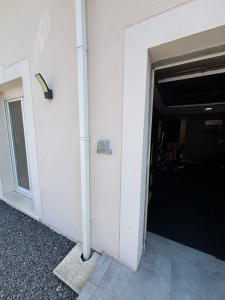 Photo de galerie - Installation Complète Prise GREEN-UP Pour Véhicule Électrique