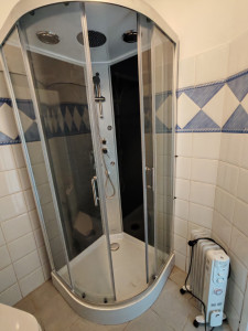 Photo de galerie - Installation cabine de douche complète 