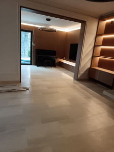 Photo de galerie - Pose de bandeaux leds et luminaires 