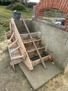 Photo de galerie - J’ai coffret mon escalier et couler en béton armé 