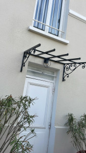 Photo de galerie - Fabrication et installation des marquise