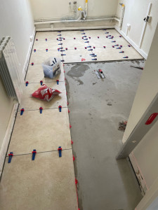 Photo de galerie - Pause, carrelage et faïence, salle de bain toilette, cuisine