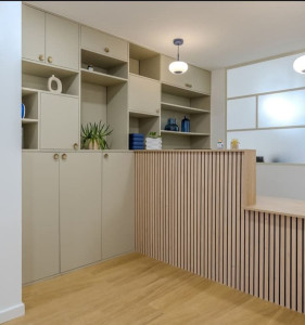Photo de galerie - Pose parquet et fabrication de meuble sur mesure 