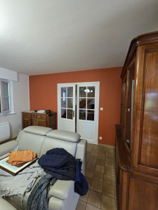 Photo de galerie - Application peinture glycéro sur porte vernis 