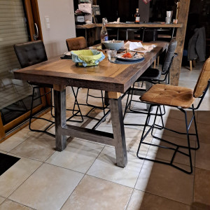 Photo de galerie - Réalisation d'une table