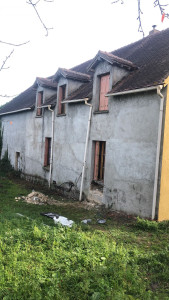 Photo de galerie - Remplacement d’une fenêtre par une porte et repeindre la façade