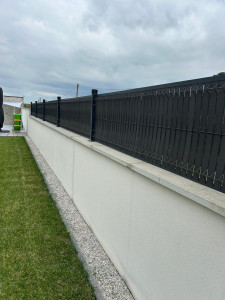 Photo de galerie - Bricolage et multi services