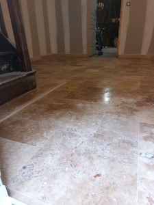 Photo de galerie - Posé  travertin 