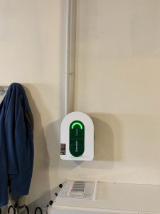 Photo de galerie - Installation borne de recharge pour véhicule électrique (Citroën e-c3)