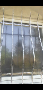 Photo de galerie - Ponçage et préparation avant peinture