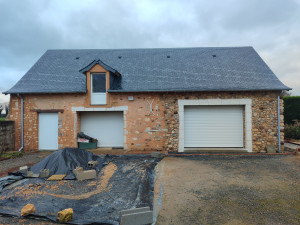 Photo de galerie - Extension d'un garage et reprise de toute la couverture 