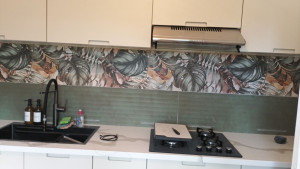 Photo de galerie - Pose crédence carrelage 