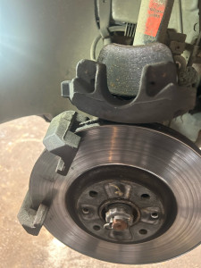 Photo de galerie - Disque et plaquette AV