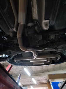 Photo de galerie - Changement de ligne, decata Audi rs mk2